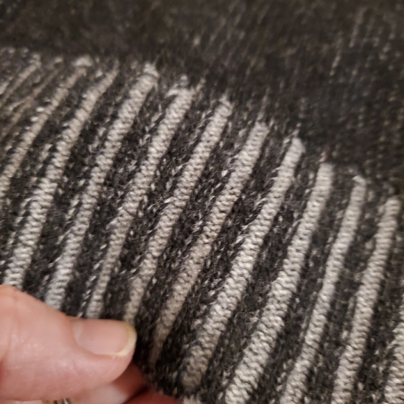 Benson wool and cashmere sweater - Picture 2 of 8